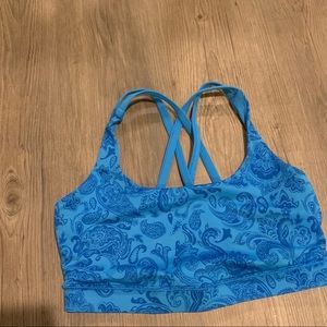Blue lululemon energy bra size 8